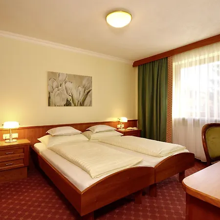 Kertess 4* Санкт-Антон-ам-Арльберг