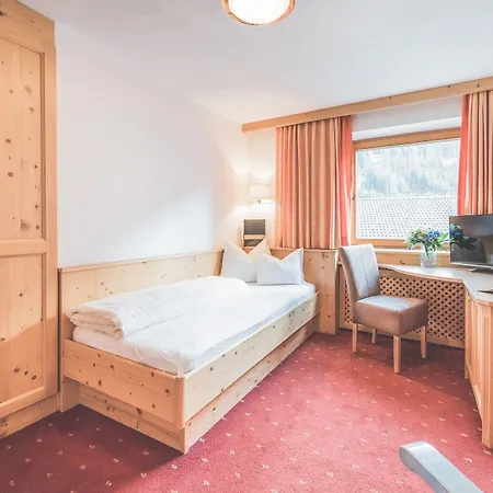 Kertess 4* Санкт-Антон-ам-Арльберг