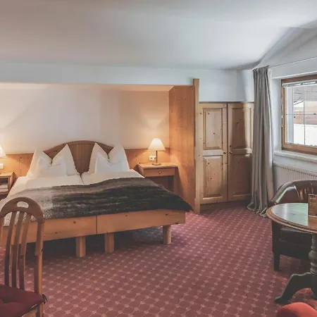 Kertess Hotel